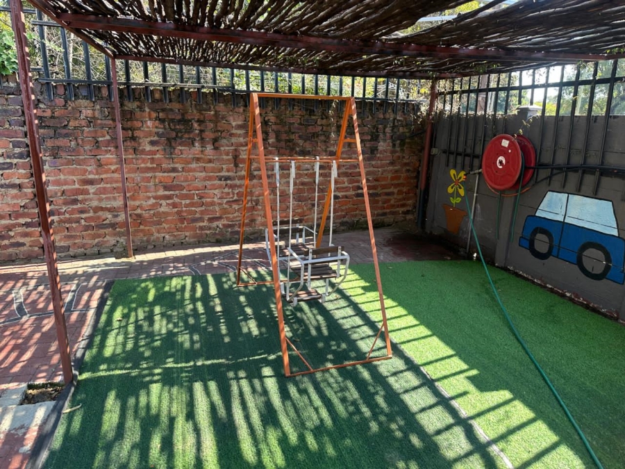 4 Bedroom Property for Sale in Safari Gardens North West